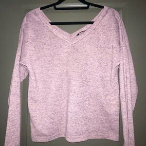 SHEIN low V neck long sleeve shirt